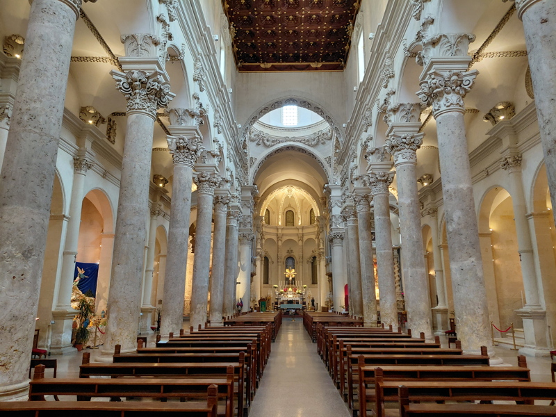 Interior of the Basilica di Santa Croce located in Lecce, Italy 1